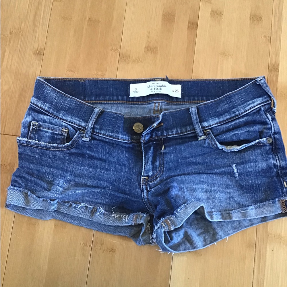 Abercrombie & Fitch Jean Shorts Size 0 W25